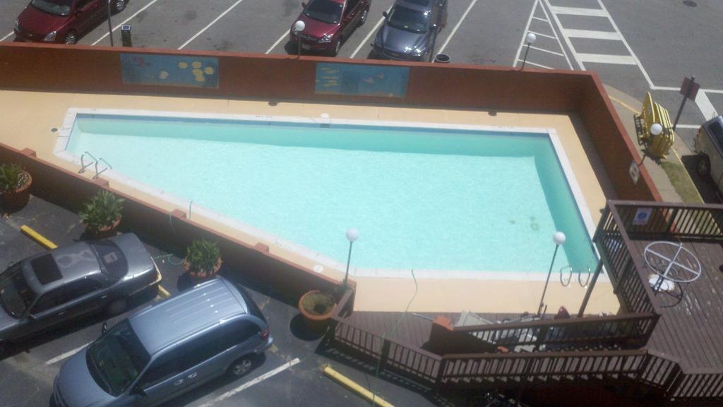 Ocean Side Inn فيرجينيا بيتش المظهر الخارجي الصورة